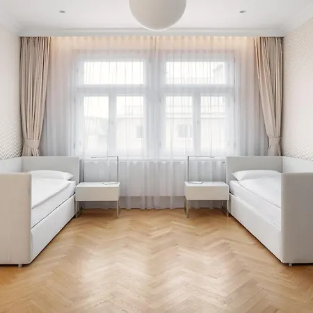 Revolucni Old Town Apartament
