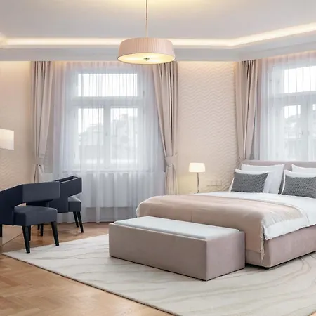 Revolucni Old Town Апартаменты *